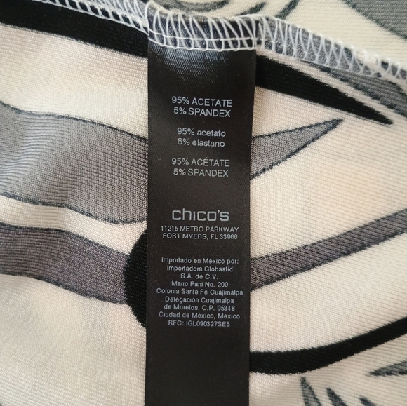 Chico's Travelers Classic Magnetic Deco Top Size 3 (XL), Mock Neckline. - Picture 8 of 10